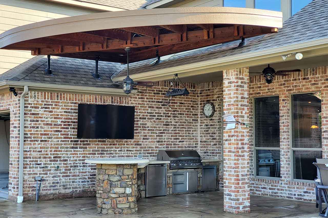 Stacked-Stone-Custom-Outdoor-Kitchen